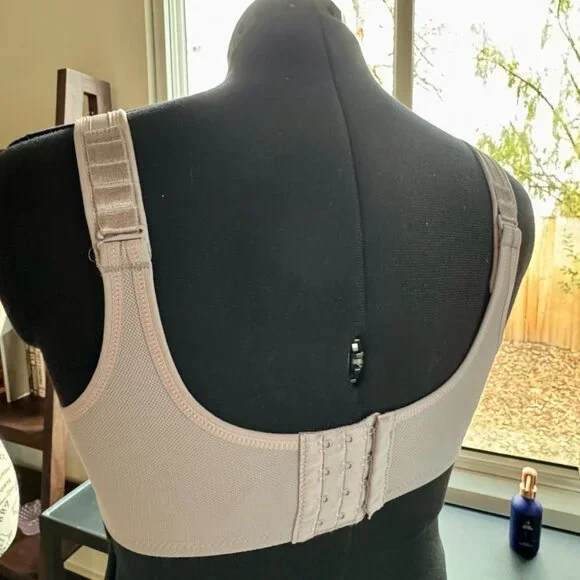 Etam Nude Lace Bralette Women’s Size L Floral Sheer Stretch Longline Crop Top - Picture 5 of 5